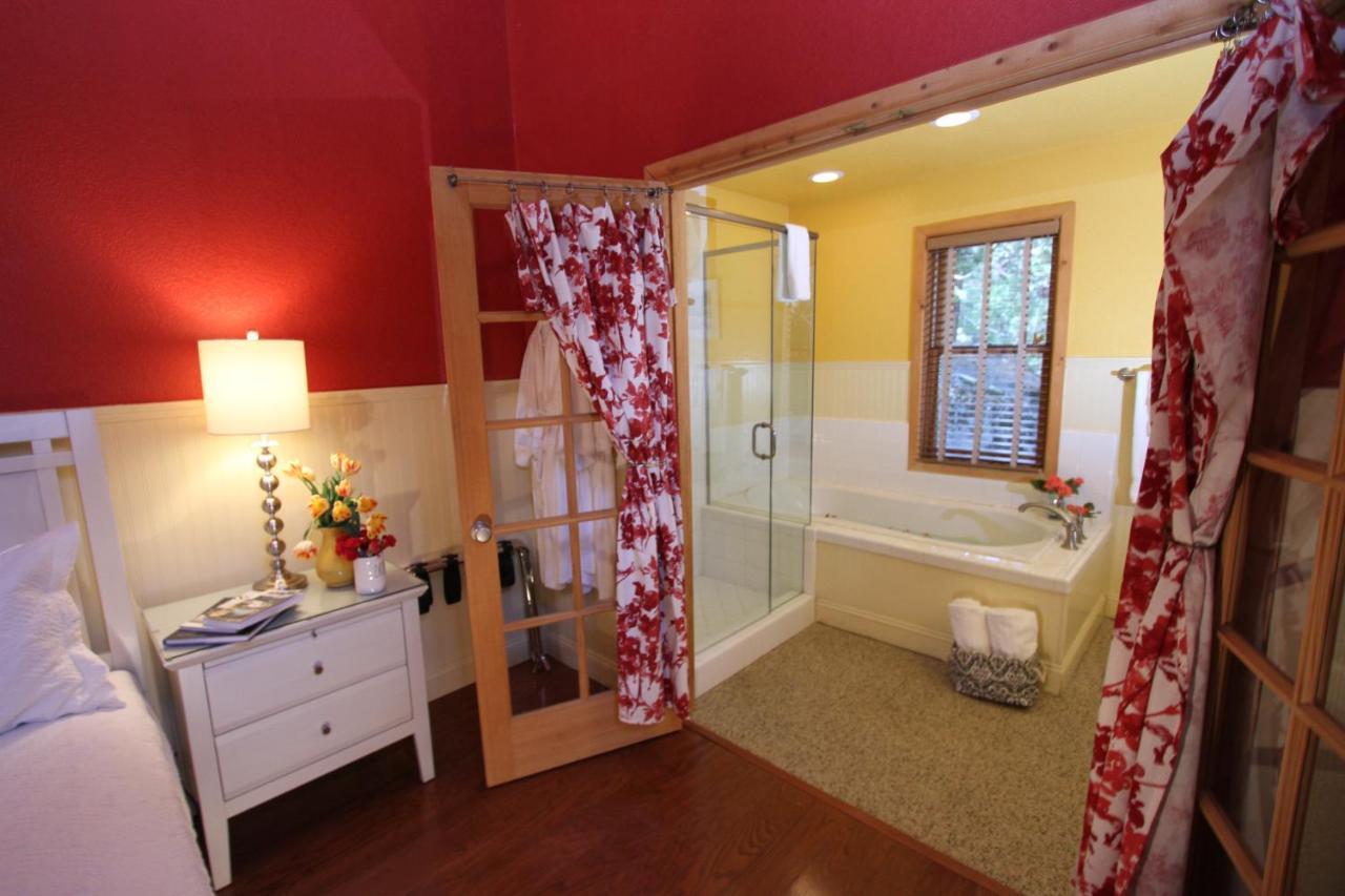 Elliott House Boutique Inn Shaver Lake Exterior photo